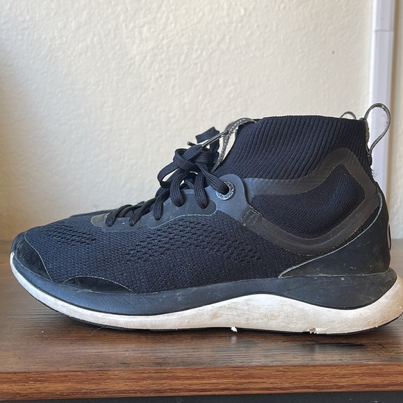lululemon athletica Shoes - Lululemon Chargefeel Mid Womens Workout Shoe
Black / Anchor / White Size 7